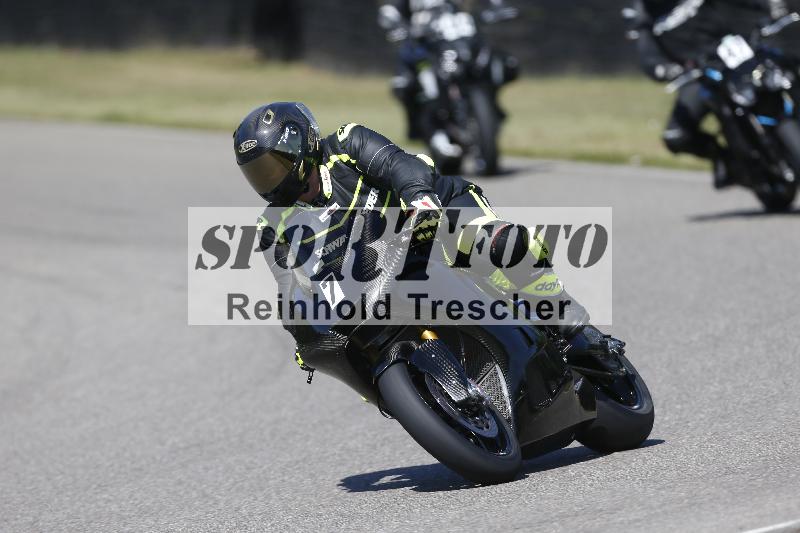 /15 22.05.2026  Plüss Moto Sport  Discover the Bike ADR /Gruppe gruen - Bike 1/7
